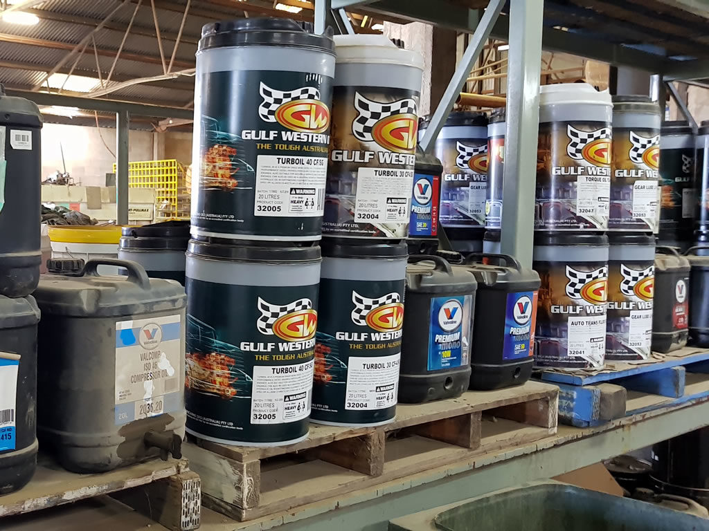 Lubricants and lubrication equipment